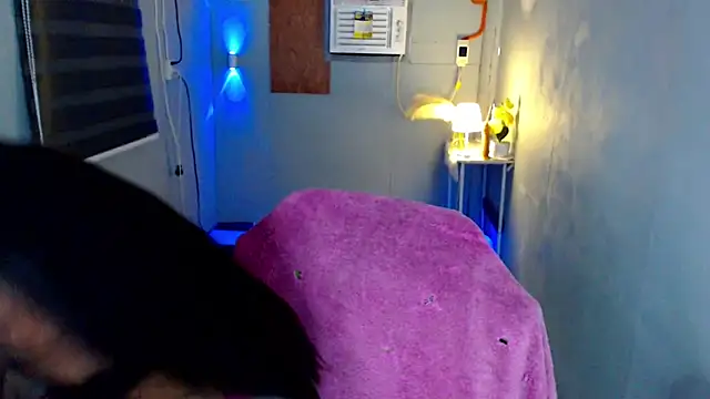 SanyaGirlx webcam
