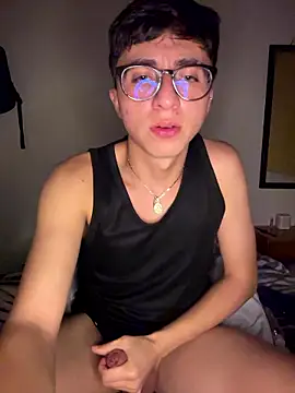 CamiRojas_boy webcam