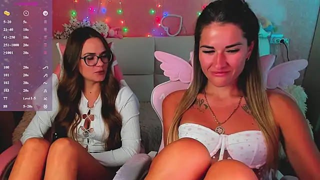 hotty_girls_here webcam