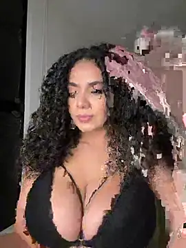 Curlyierr webcam