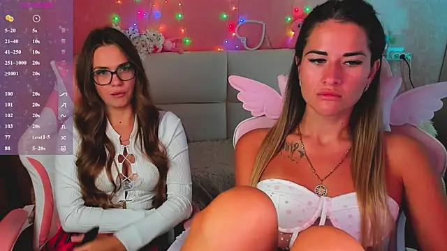 hotty_girls_here webcam