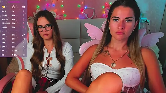 hotty_girls_here webcam