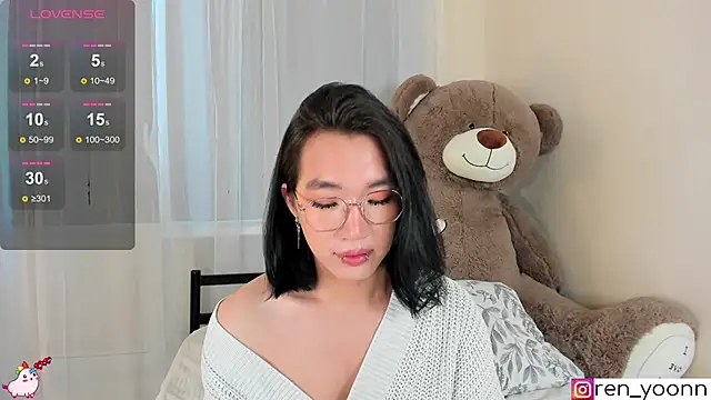 Ren_yoon élő chatszobája