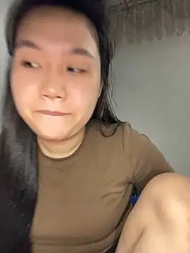 Almira6868 webcam