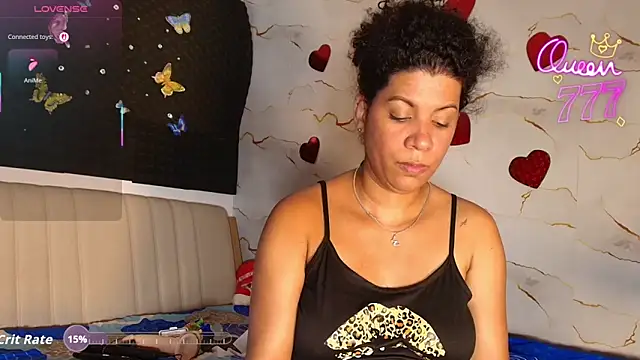 golden_goddess38 webcam