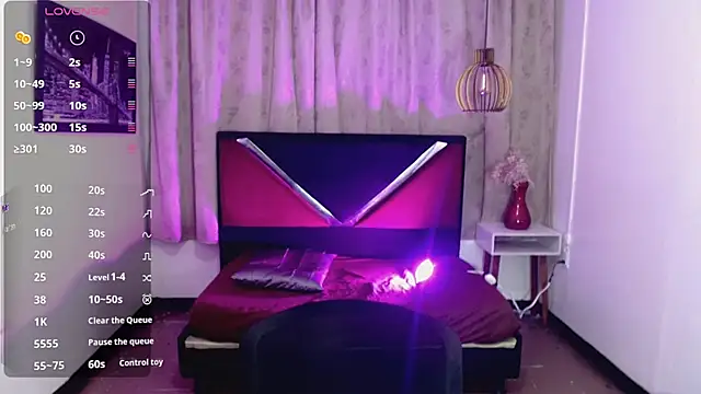 luisa__torres webcam