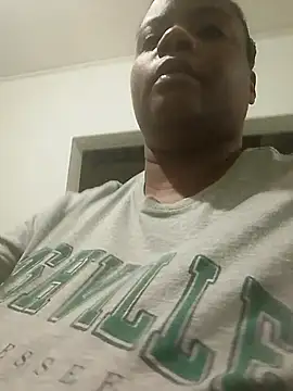 bigtitssxx webcam