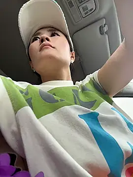 okgirl_23 webcam