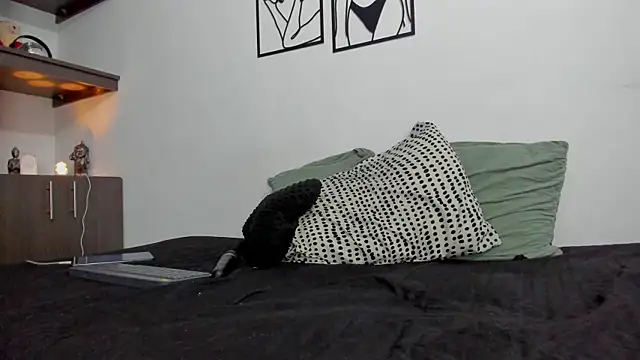 Keiny-Rave webcam