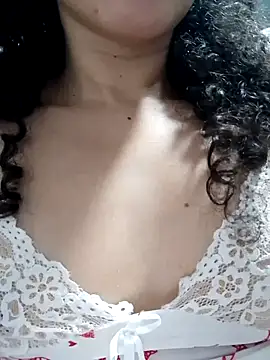 venuseyes25