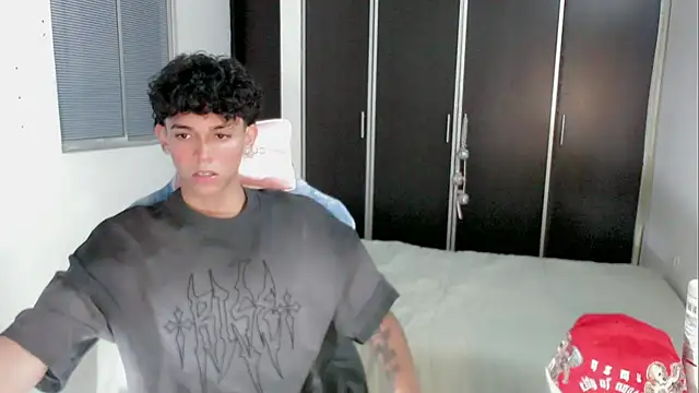 2c_Bby webcam