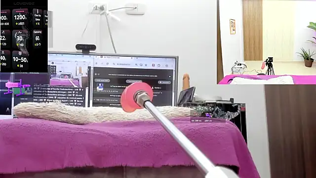 Paulina_Davis_ webcam