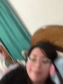 indiegirl666 webcam