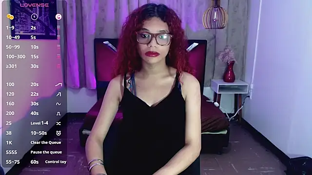 luisa__torres webcam