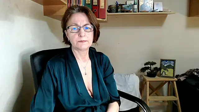 katemodel webcam