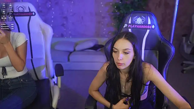 Mila_Rose054 webcam