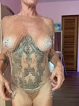 mommyselenafit_ webcam