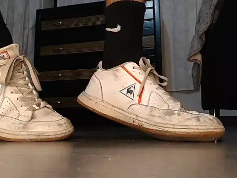 thomass1018 webcam