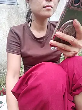 Linda-yiyi webcam