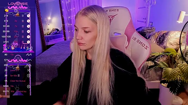 AnyaTaylor_
