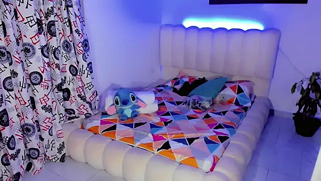 Zakura_hot1 live cam