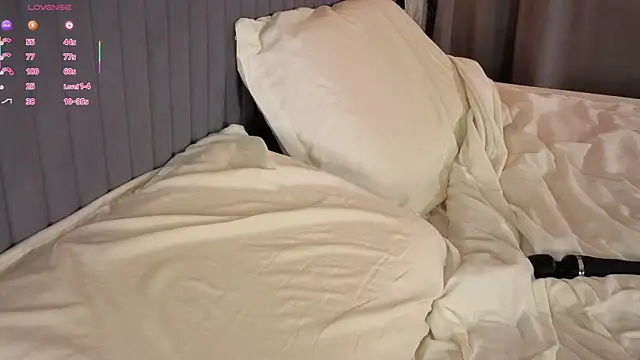 ElvinaRose webcam