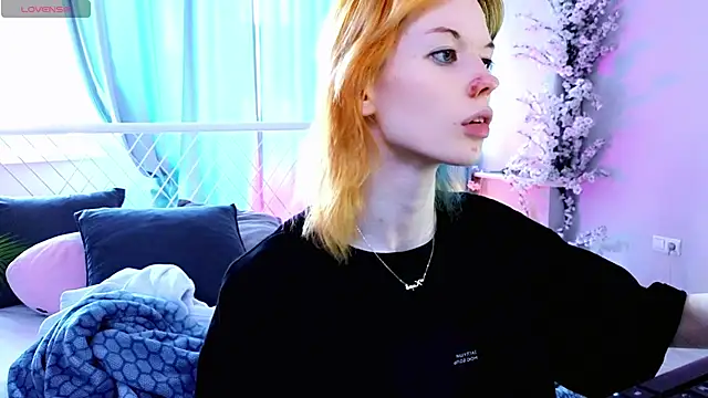 Kiara_Age webcam