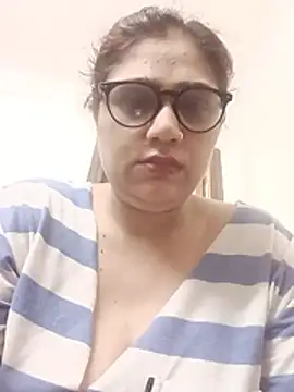 yourchahat27 webcam