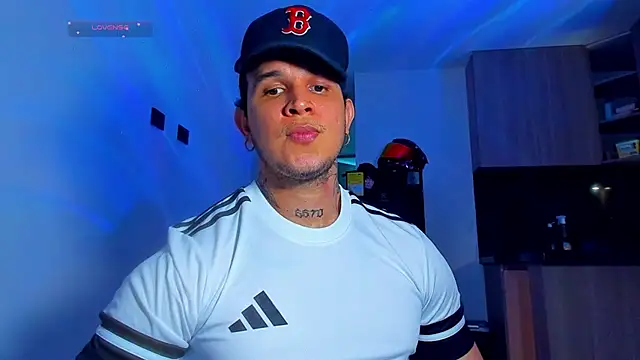 jacob_lautnerr webcam