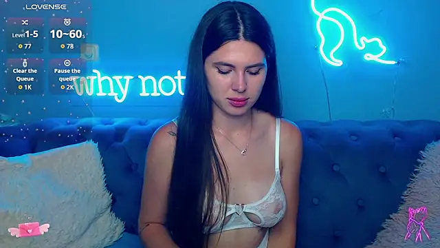 ViollinaLove webcam