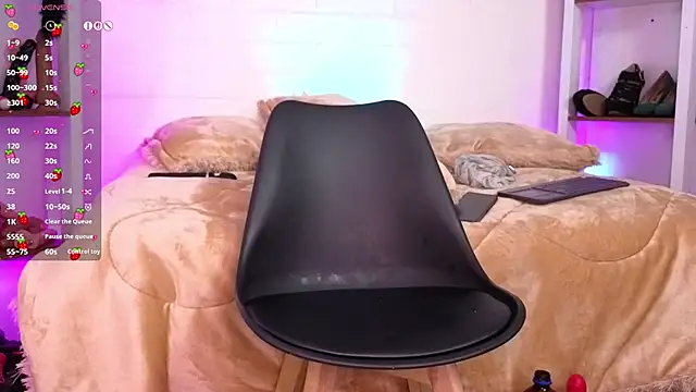 louise_nails webcam