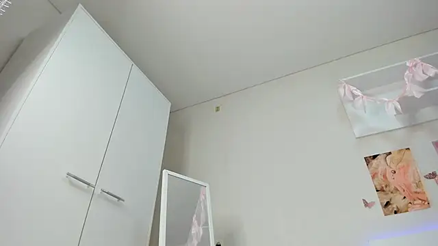 Milly_Lane