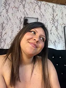 Larissa_Antonella webcam