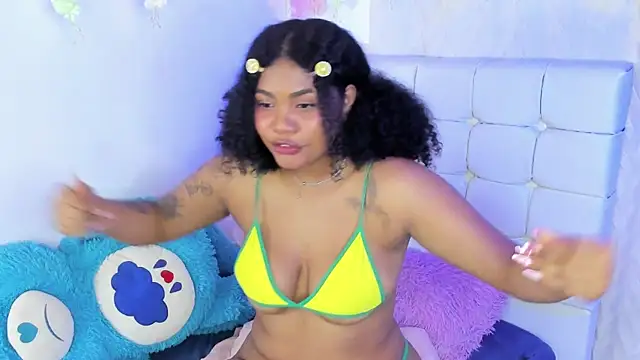 Angel_Belll webcam