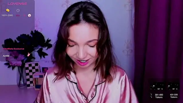 KindHazelHere_ webcam