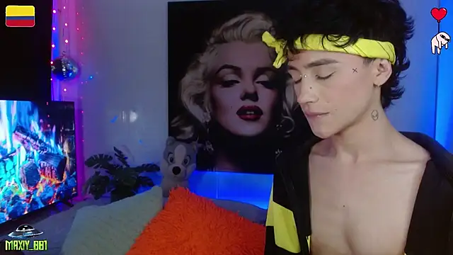 maxiy_001 webcam
