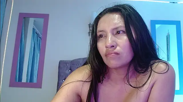 naya_10 webcam