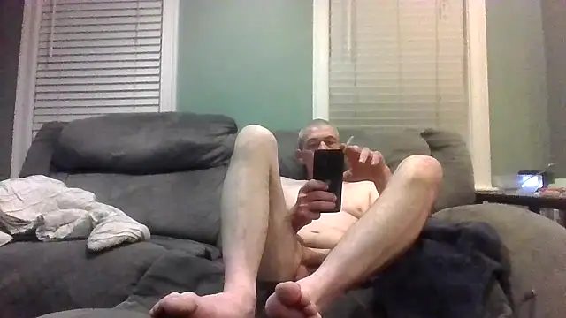 burby79 live cam on StripChat