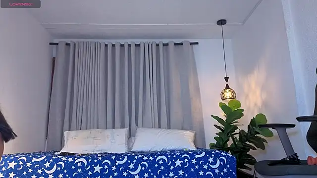 liagirl_vg webcam
