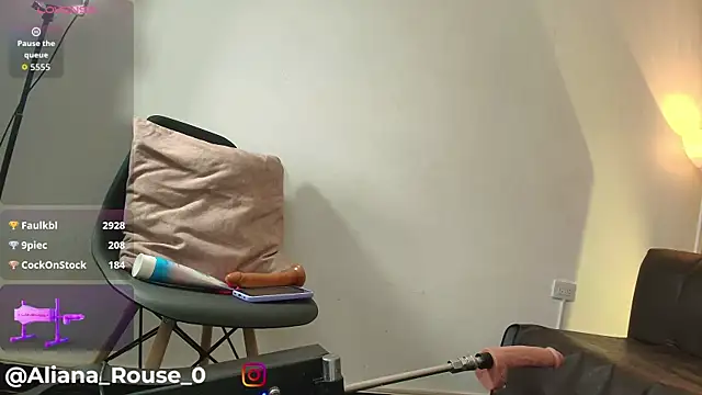 Aliana_Rouse webcam
