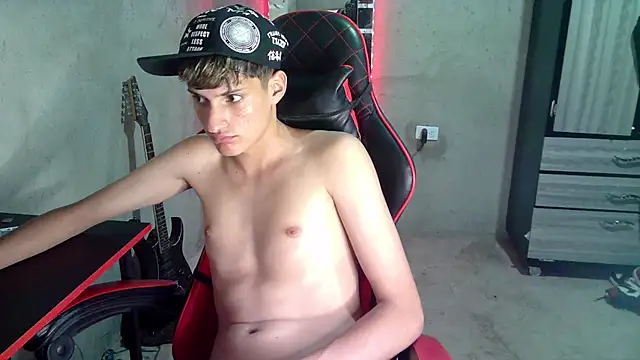Pablito_Junior11 live cam on StripChat