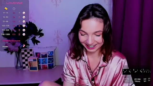 KindHazelHere_ webcam