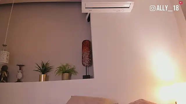 Ally_addams webcam