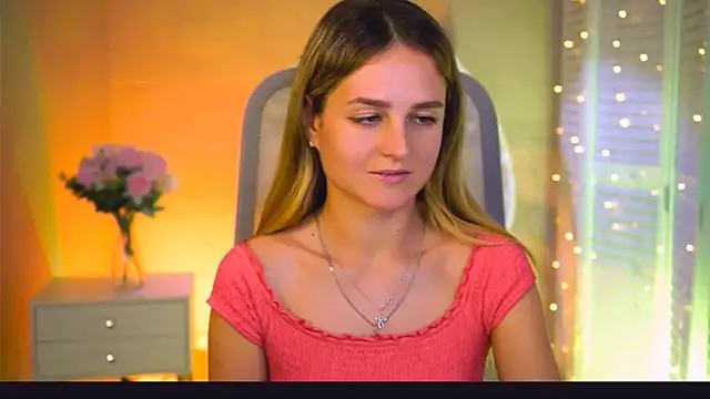 DeboraLarson webcam