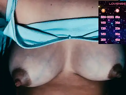 charlothee12 webcam