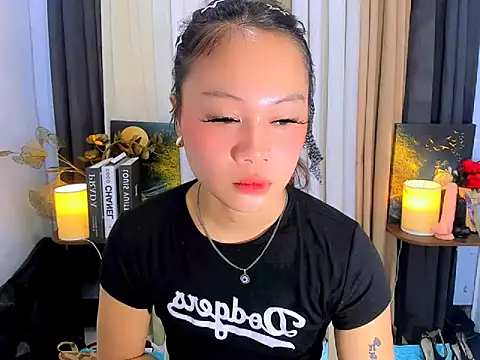 Sweet_Bhella webcam