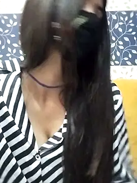 Jyoti-Love-143 webcam