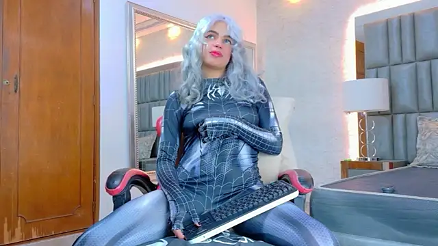 AlanaHouston webcam