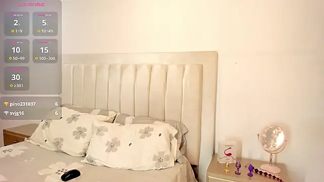 Scarlet_luna1 webcam