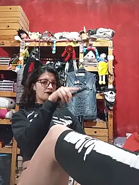 MillieGri22 webcam